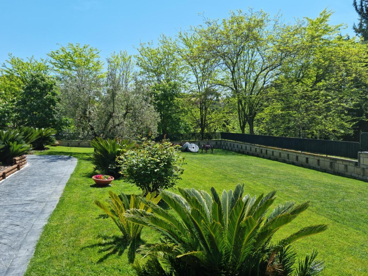 Il Casale Nel Parco Guesthouse Rome Buitenkant foto